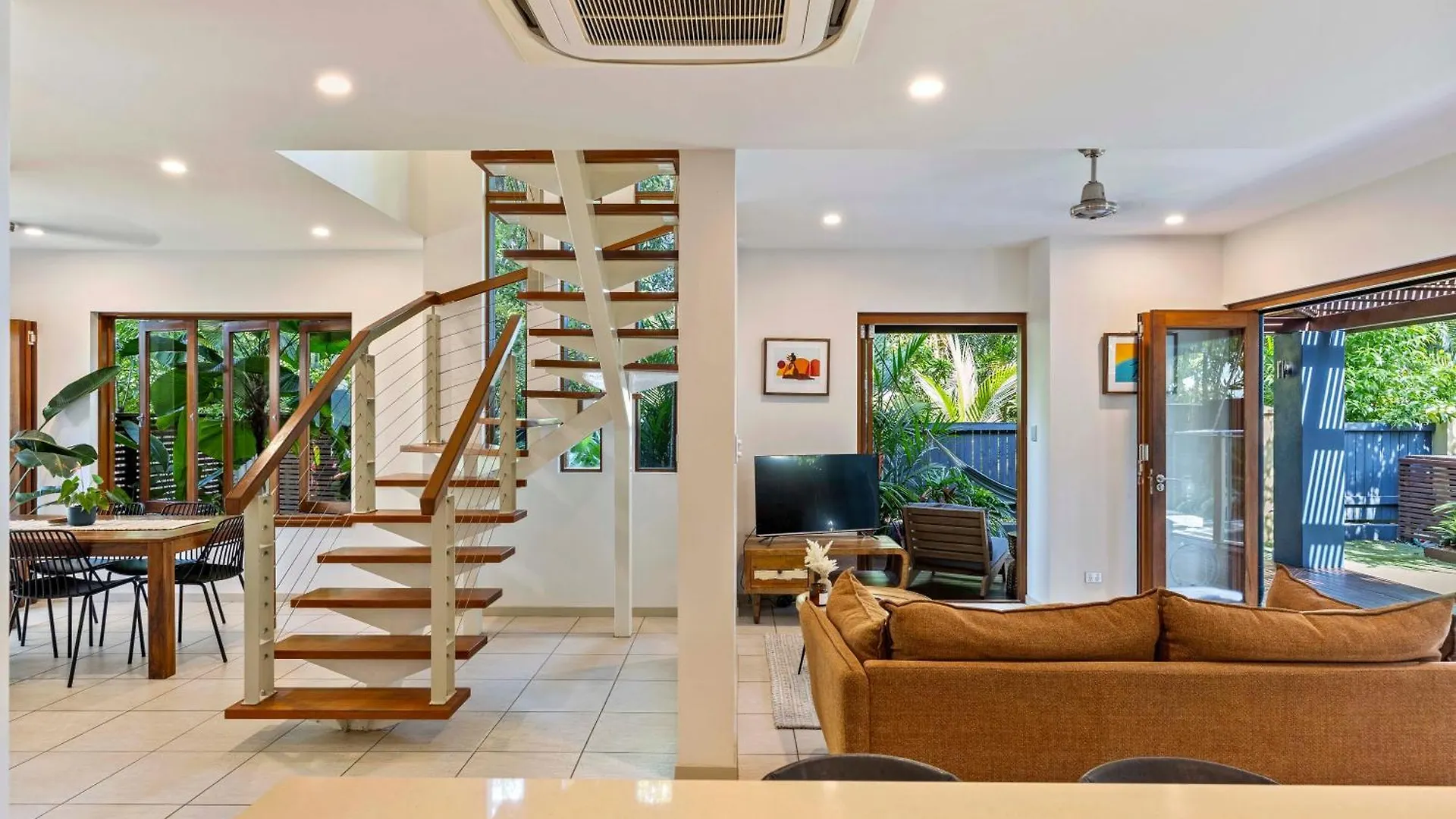 The Savannah Villa Port Douglas