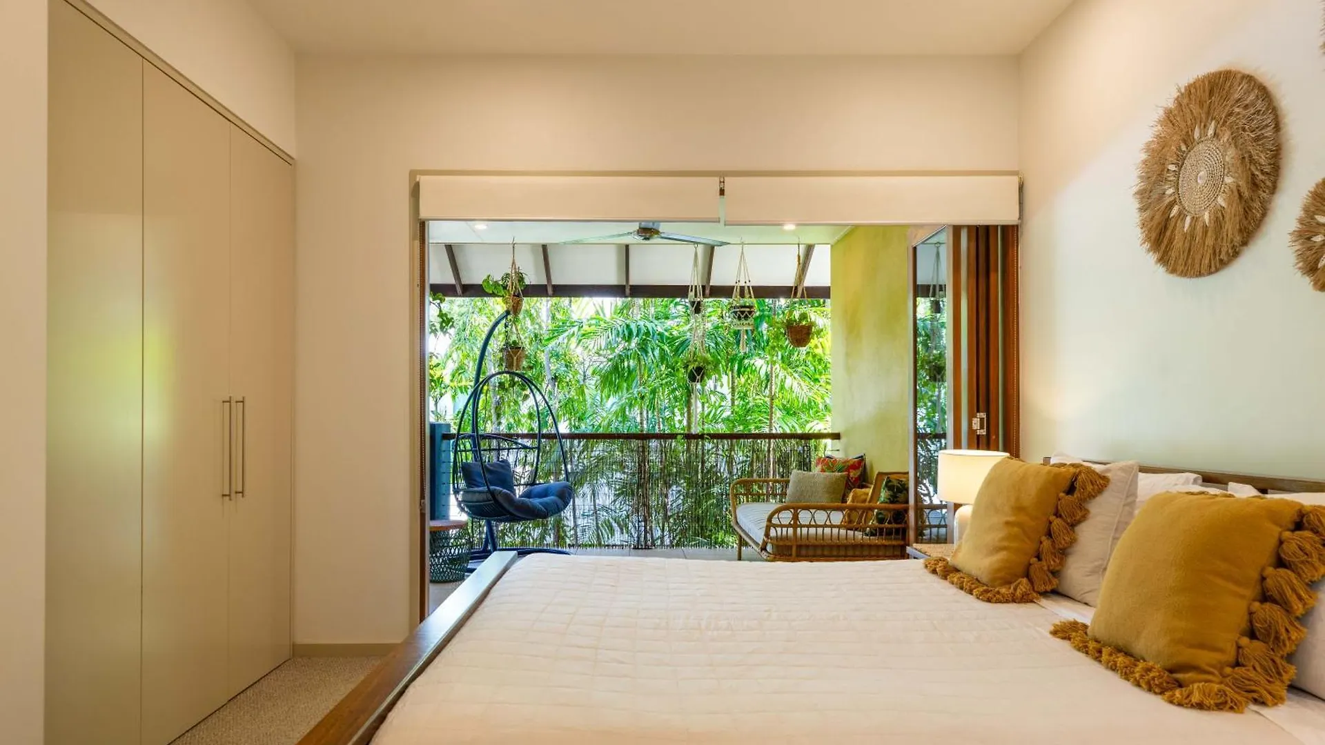The Savannah Villa Port Douglas Avustralya