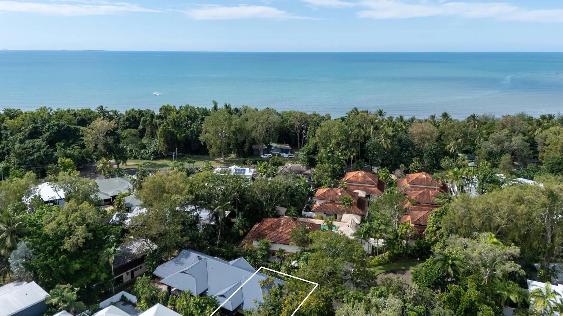 The Savannah Villa Port Douglas
